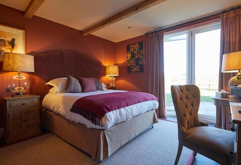 Отель The Duncombe Arms