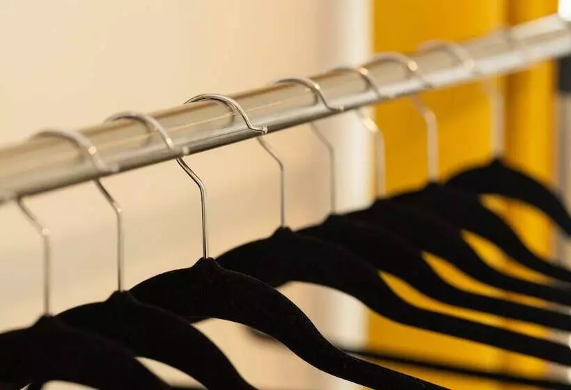 James  Place @ Pontmorlais