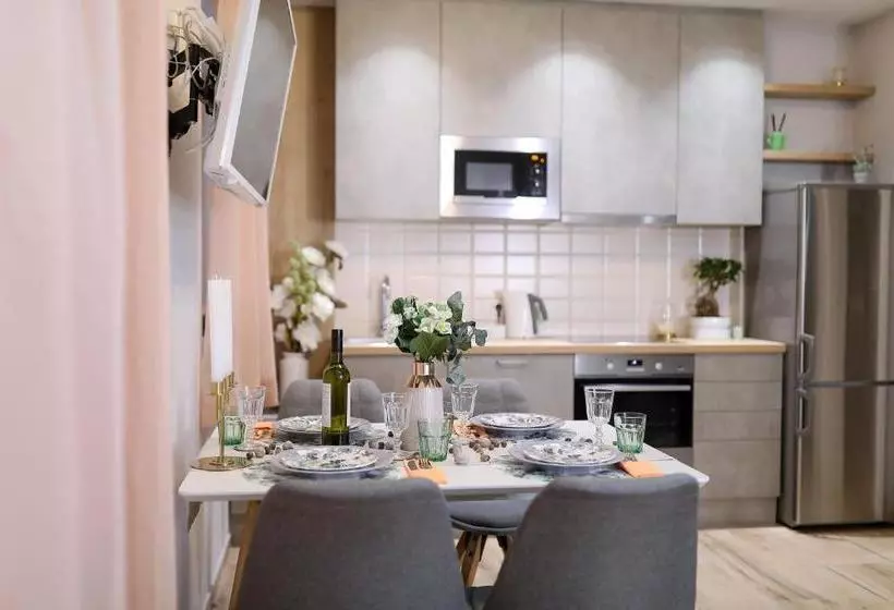 Aldo Apartments Center