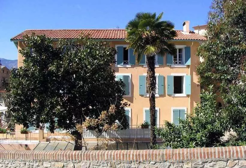 Aamiaismajoitus (B&B) Les 2 Lions