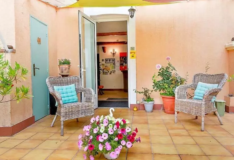 Aamiaismajoitus (B&B) Les 2 Lions