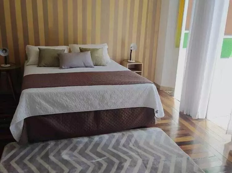 Hotelli Canto Do Chafariz