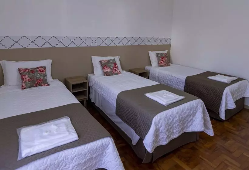 Hotelli Canto Do Chafariz