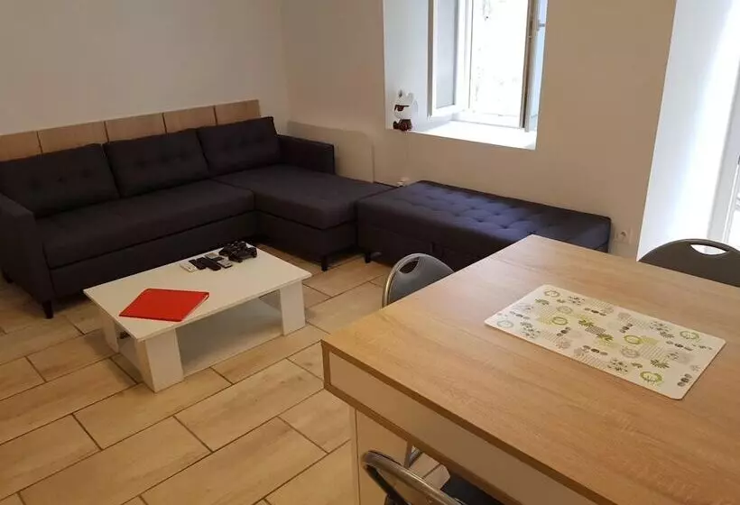 پانسیون Lourdes Guesthouse