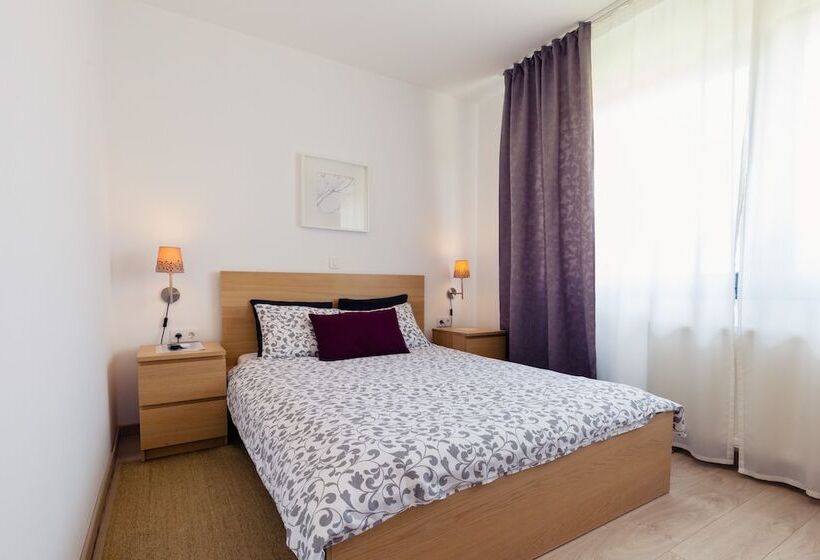 بنسيون Rooms & Apartments Karlo