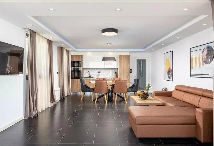 Vipo Prestige Apartments