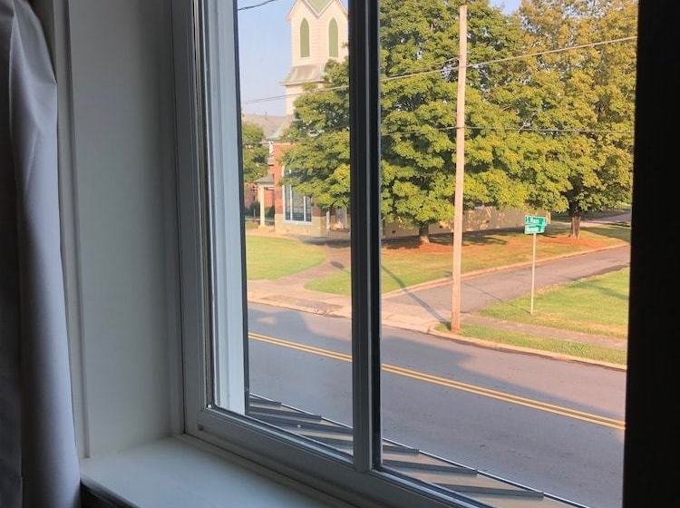 مبيت وإفطار The Gibson House Inn