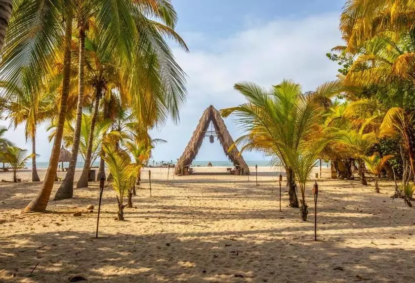 Hotelli Gitana Del Mar Boutique Beach Resort