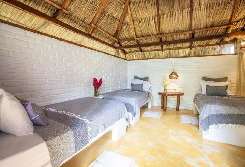 Hotelli Gitana Del Mar Boutique Beach Resort