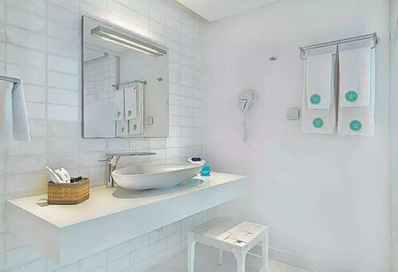 هتل La Tour Blanche