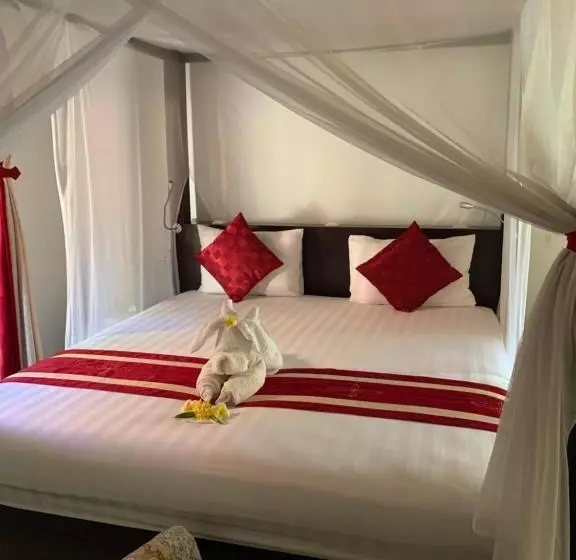 ホテル Teluk Karang Dive & Spa Resort