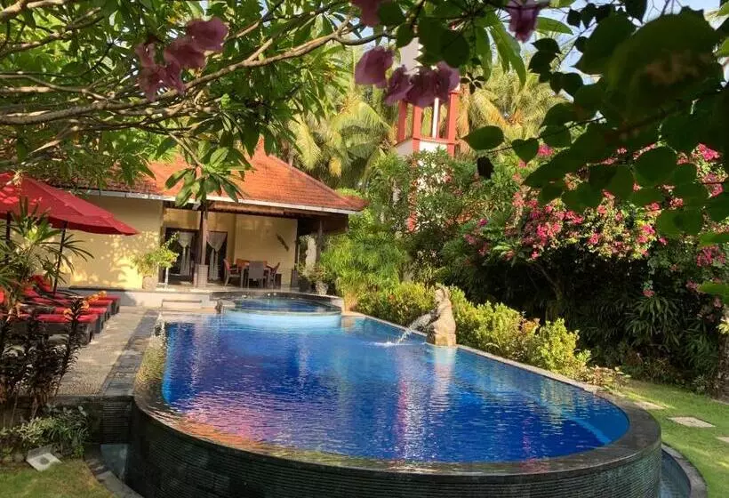 ホテル Teluk Karang Dive & Spa Resort