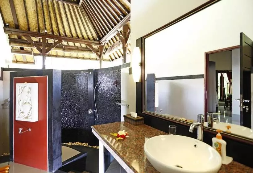 ホテル Teluk Karang Dive & Spa Resort