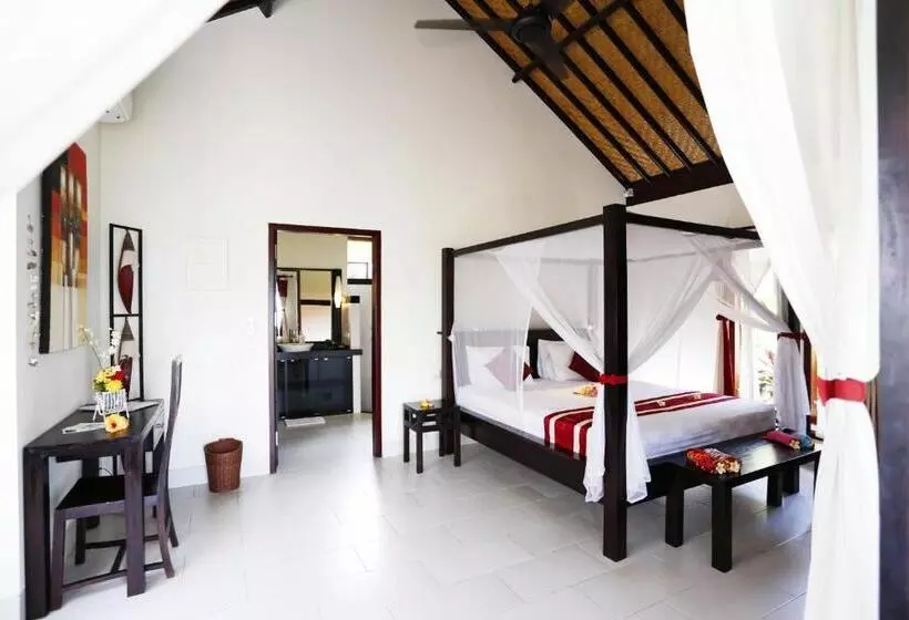 ホテル Teluk Karang Dive & Spa Resort