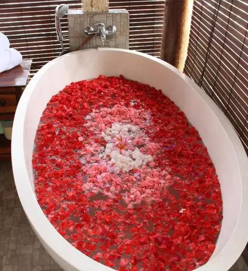 Hotelli Villa Alba Bali Dive Resort