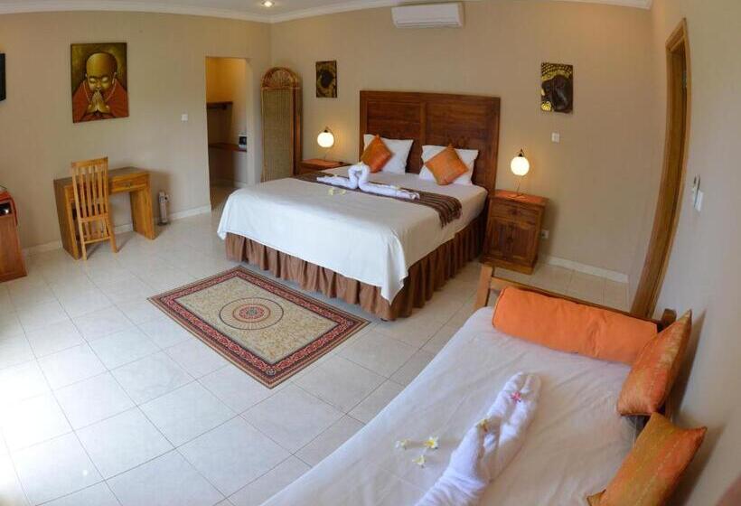 Отель Villa Alba Bali Dive Resort