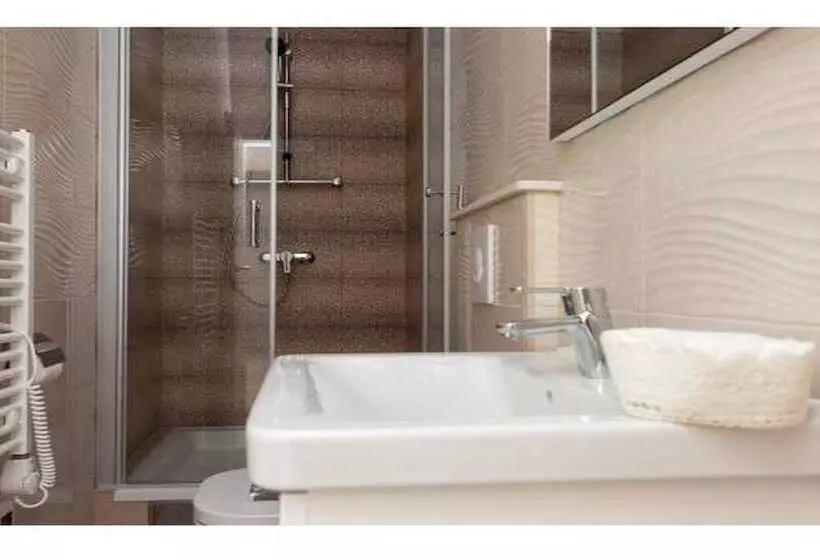 Apartments Villa Dingac   Borak
