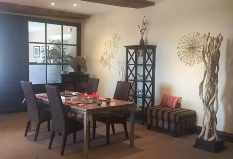 ベッドアンドブレックファースト Maison D Hotes Le Relais Du Haras