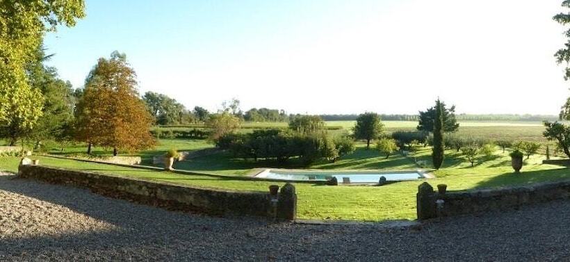 ベッドアンドブレックファースト Domaine De Lamartine