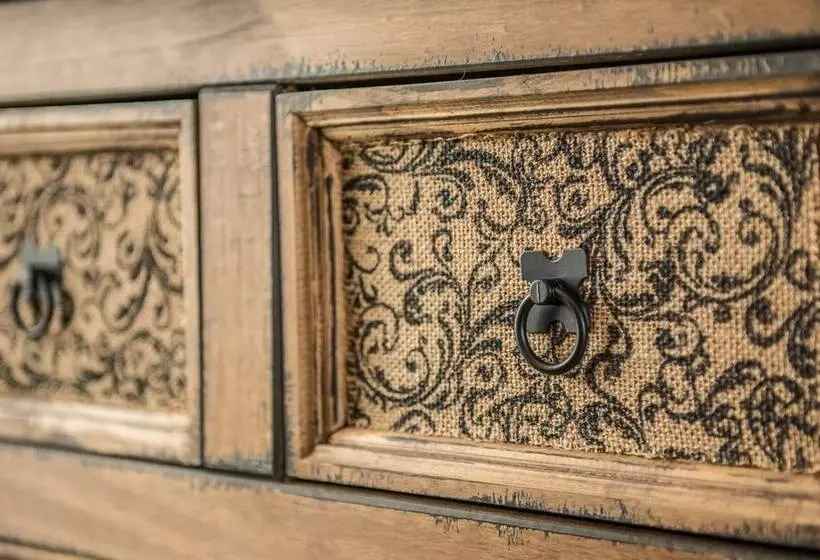 Charlestown Retreat Apartment