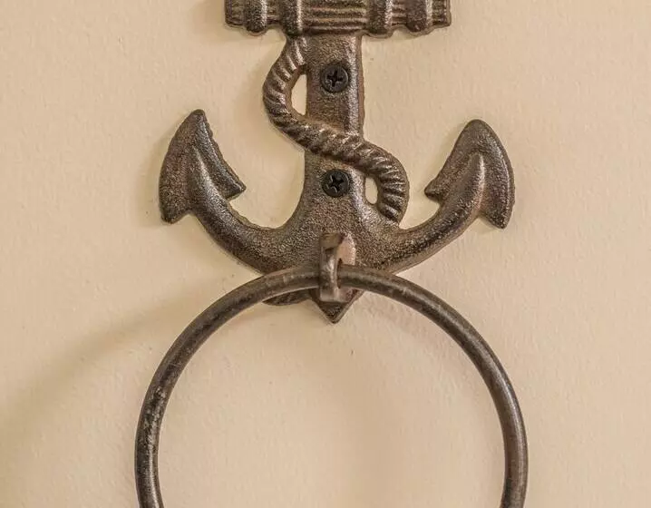 Charlestown Retreat Apartment