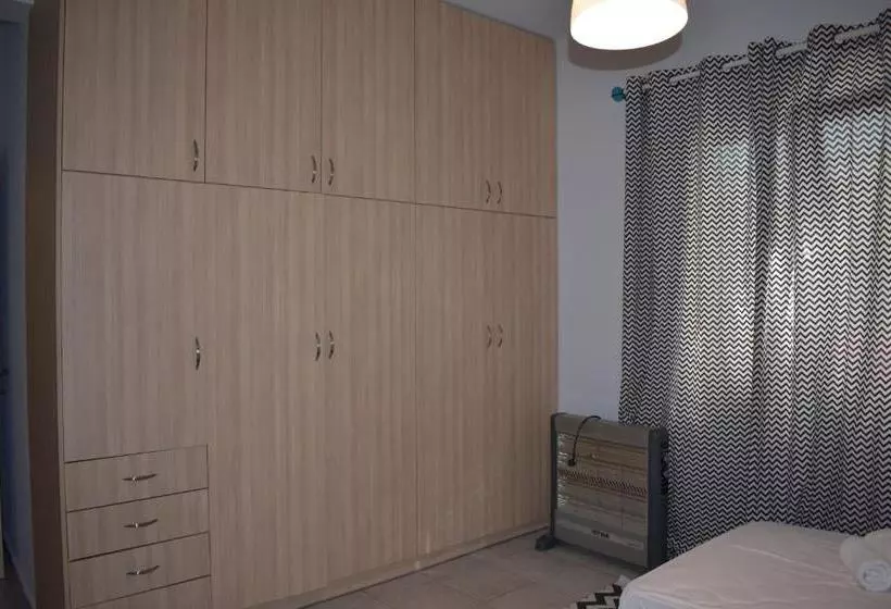 Cozy Apartment In Central Athens