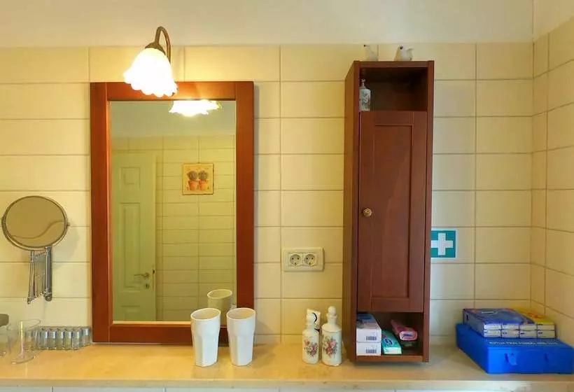 Novak Bonaparte   Hvar City Center