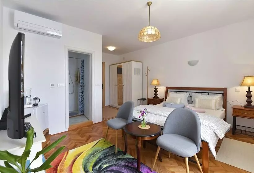 ペンション Harmony Room Hvar