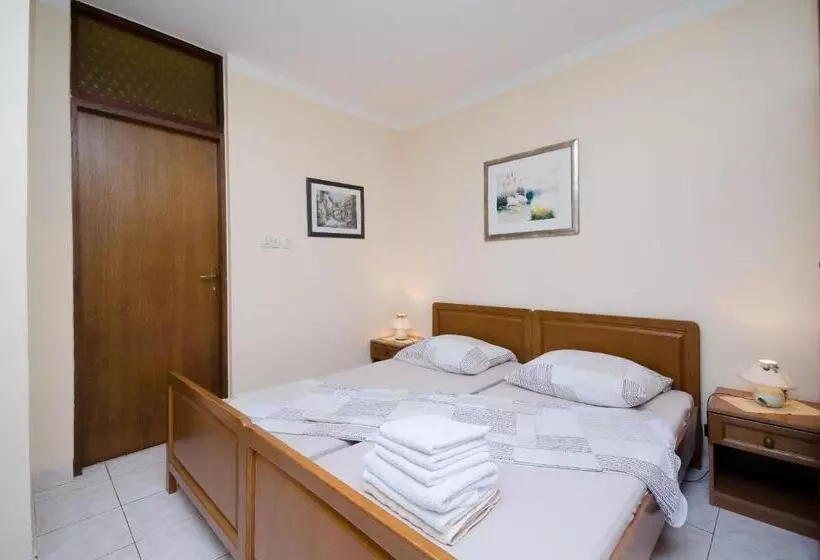 Apartments Drago