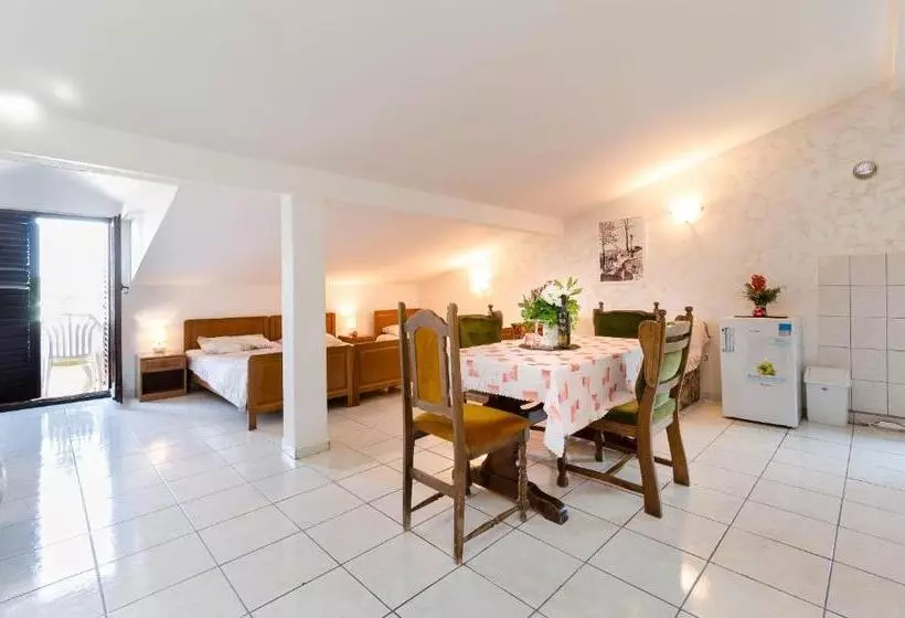 Apartments Drago