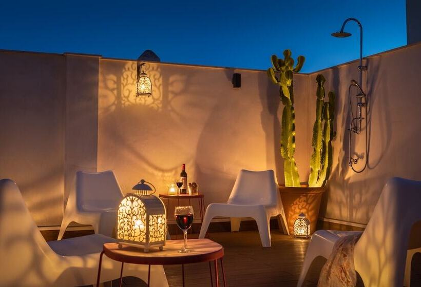 Casa Sevilla 1920 Suites By época