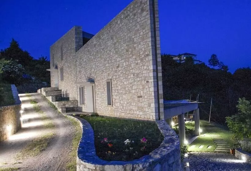 Hotelli Escapade Luxury Residences