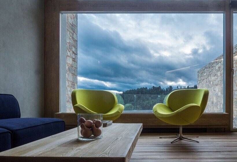 ホテル Escapade Luxury Residences