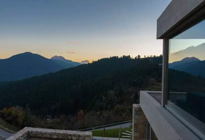 Hotelli Escapade Luxury Residences