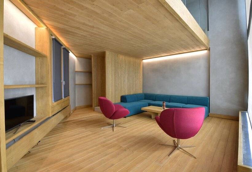 ホテル Escapade Luxury Residences