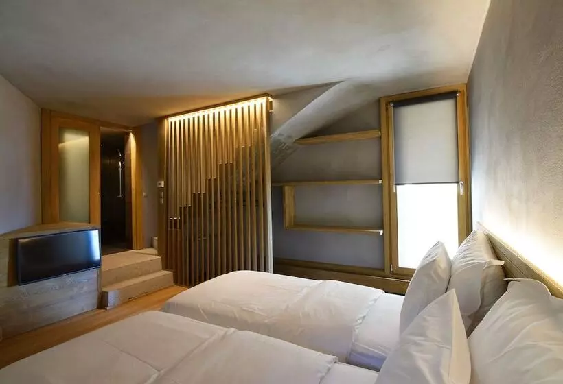 Hotelli Escapade Luxury Residences