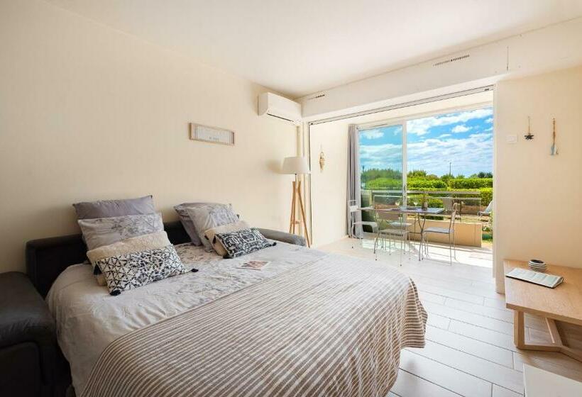 La Comédie De Vanneau  L Intermède