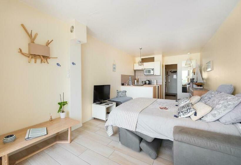 La Comédie De Vanneau  L Intermède