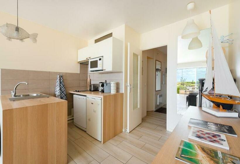 La Comédie De Vanneau  L Intermède