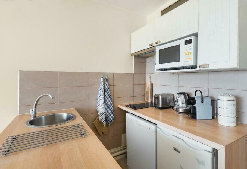 La Comédie De Vanneau  L Intermède