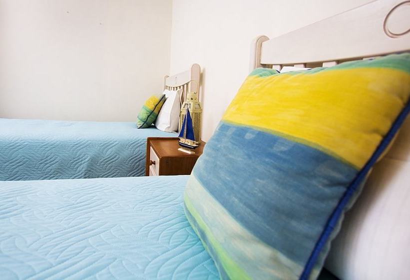 Lighthouse North Villa   Praia Da Barra