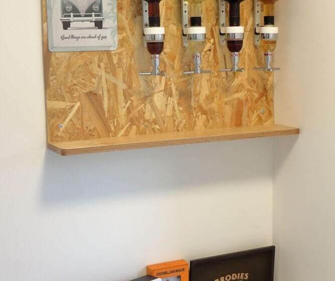 بنسيون Guest House Bulli