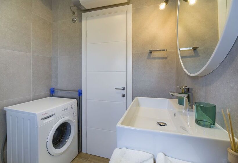 بنسيون Guest House Bulli