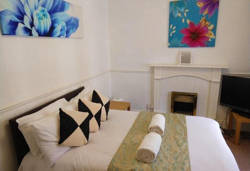 بنسيون Napier Town House