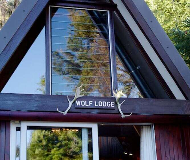Wolf Lodge