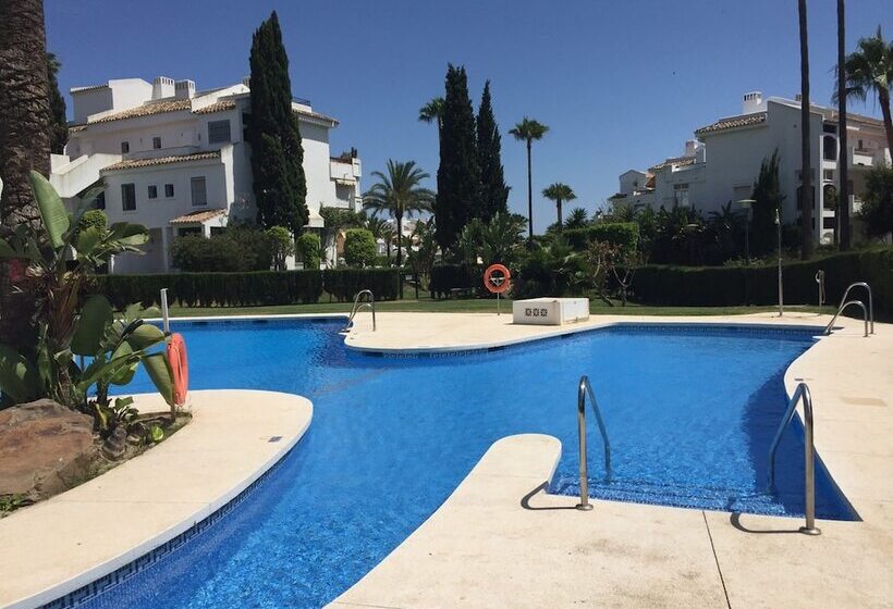 107286   House In Mijas