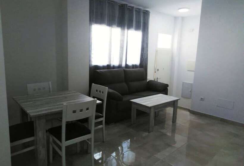 107601  Apartment In Zahara De Los Atunes