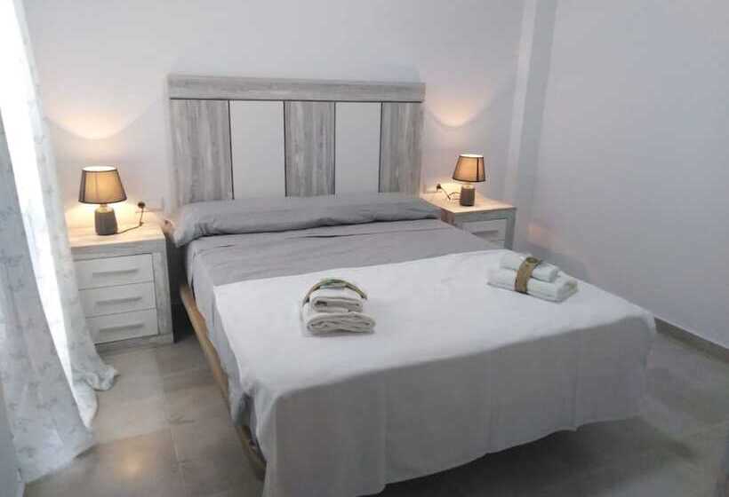 107601  Apartment In Zahara De Los Atunes