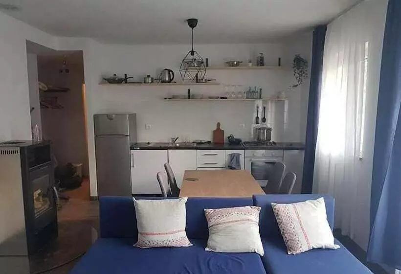 Anica Apartmani