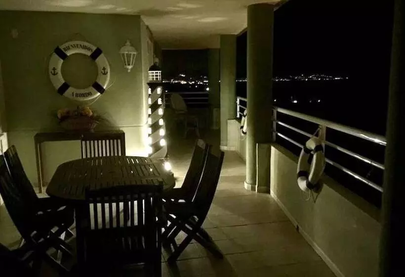 Apartamento Retiro Playa Y Spa